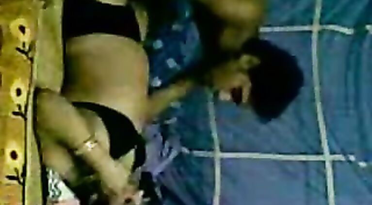 Desi Couple Honeymoon Sex - Movies.
