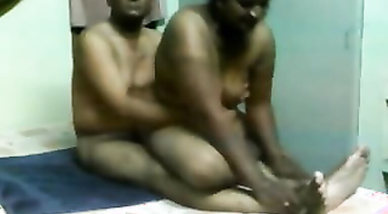 Exclusive sex scandal from Varanasi, India.