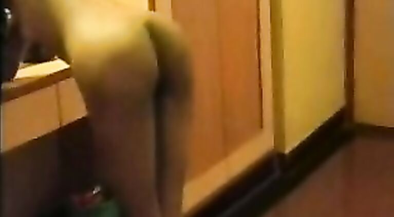 Young Desi Wife In Hotel Naked - Movies.