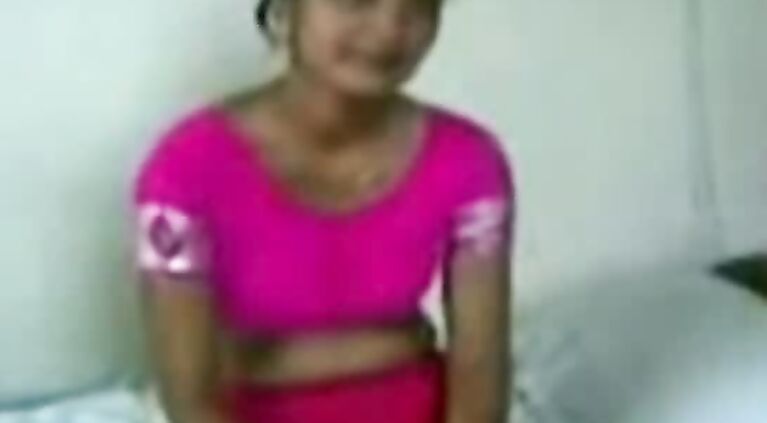 Sexy Dhaka GF Tanzila - Movies.