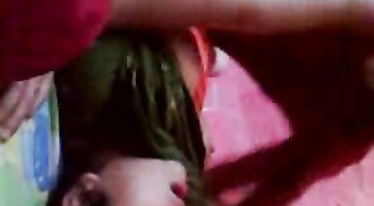 Pune aunty getting boobs squeezed one by one during sex in missionary position in this MMS.