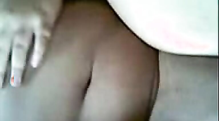 South bhabhi shaking while getting fucked doggy style and then taking cum in her mouth showing big mouth watering boobs in this MMS.