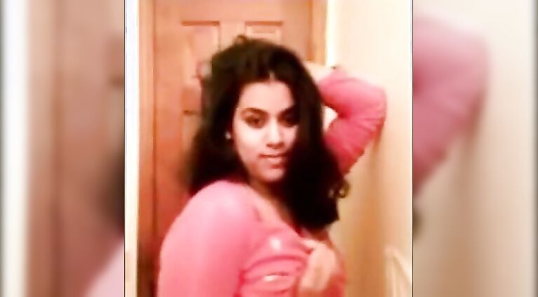 Indian Teen Afreen On Skype - Movies.