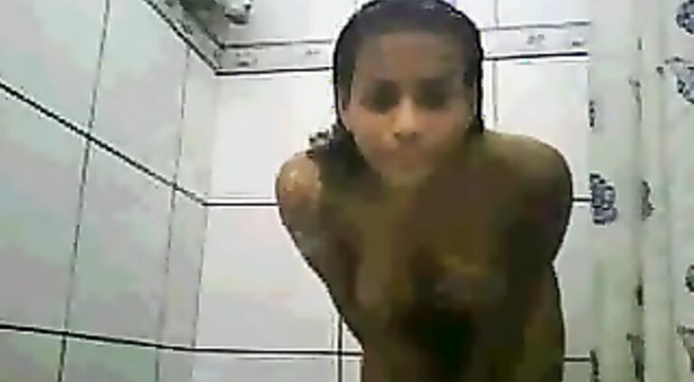 Indian Babe Cam Show - Movies.