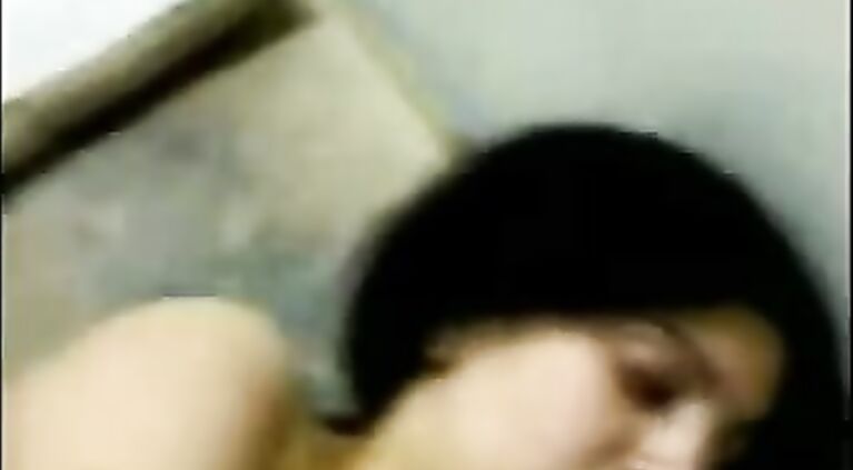 Tamil Big Boob Wife - Movies.