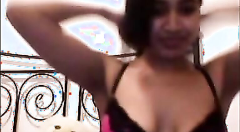 Indian Babe Rosina On Cam - Movies.