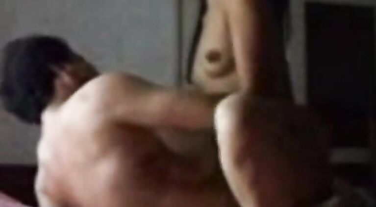 Newly married Indian couple from Mizoram homemade leaked sex tape.