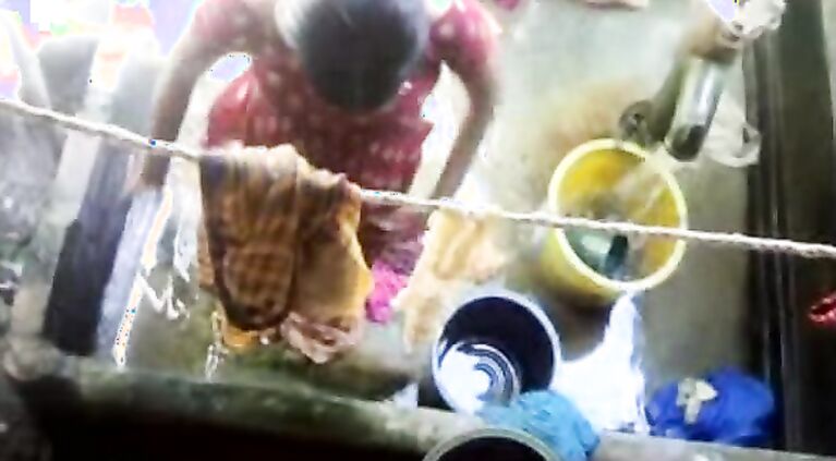Lucknow Twins Sister Bath - Movies. video2porn2
