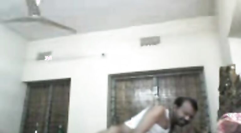 Desi couple from Meherpur showing big boobs while getting her tight clean shaven cunt fucked by horny husband in missionary position in this MMS.
