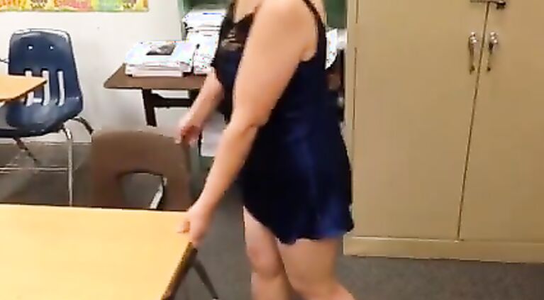 Mumbai Secretary In Office - Movies. video2porn2