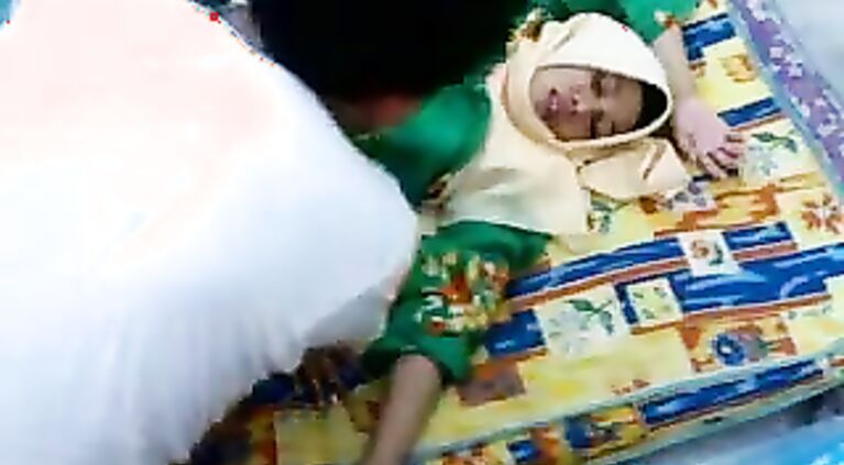 Indian Muslim Couple MMS - Movies. video2porn2