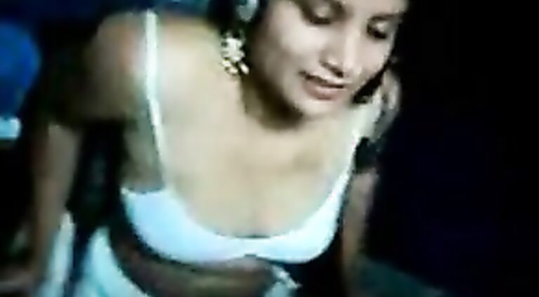 Bangla Babe Live On Cam - Movies.