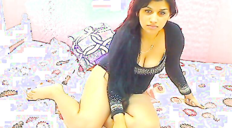 Chubby Indian Babe Roshnie - Movies.