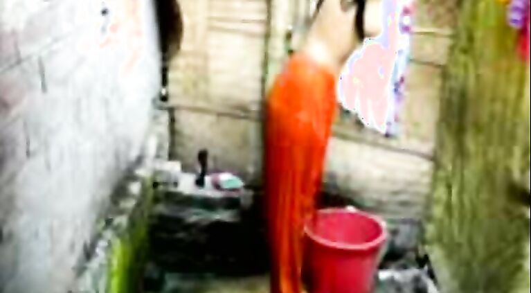 Pakistani Wife Nasreen.