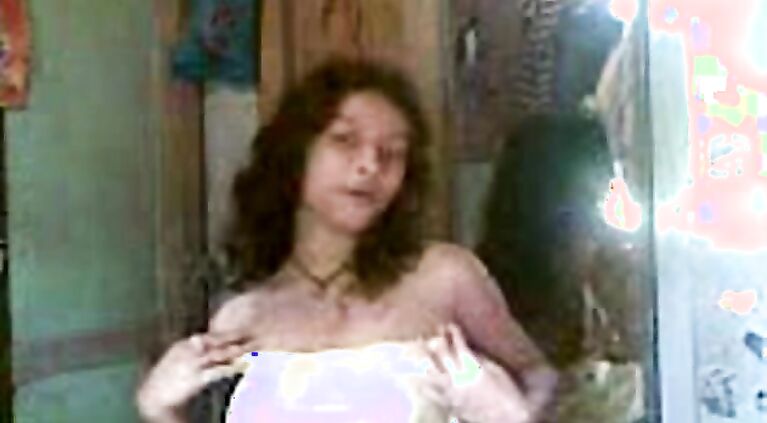 North Indian Girl Nude Show - Movies. video2porn2