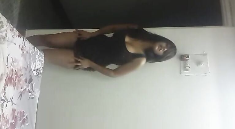 Sexy Indian Babe Navneeta - Movies. video2porn2