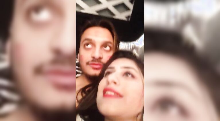 Karachi Babe Sonia MMS - Movies. video2porn2