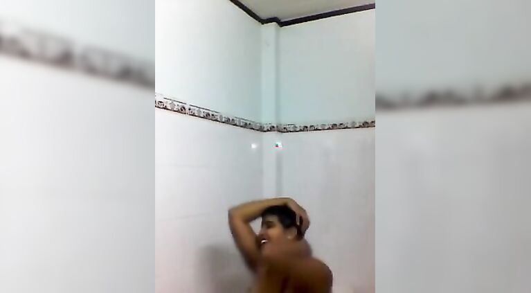 Ahmedabad Girl Shower Selfie - Movies. video2porn2