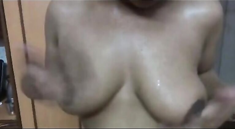 South Indian Babe Lilly - Movies. video4porn4