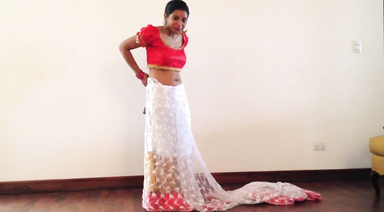 Indian Girl Giving Sari Lesson - Movies.