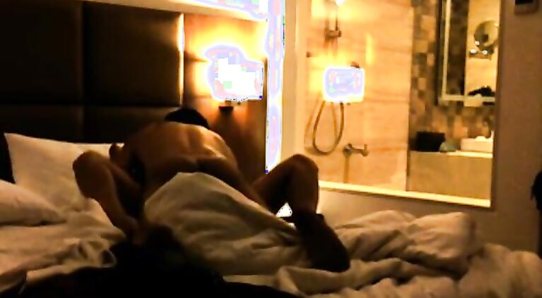 Honeymoon Couple Sex - Movies. video2porn2