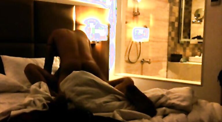 Honeymoon Couple Sex - Movies. video2porn2