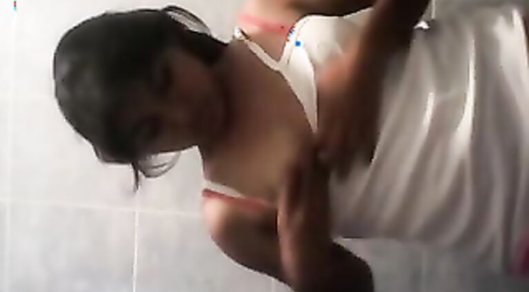 Lucknowi Divya Dutta MMS - Movies. video2porn2