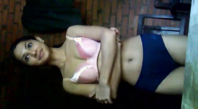 Sangeeta Mallu Nurse Selfie - Movies. video2porn2
