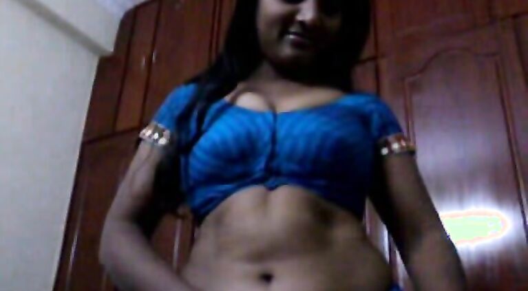 Andhra Aunty Stripping Naked - Movies. video2porn2