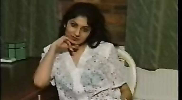 Amateur indian wife giving her mans a blowjob