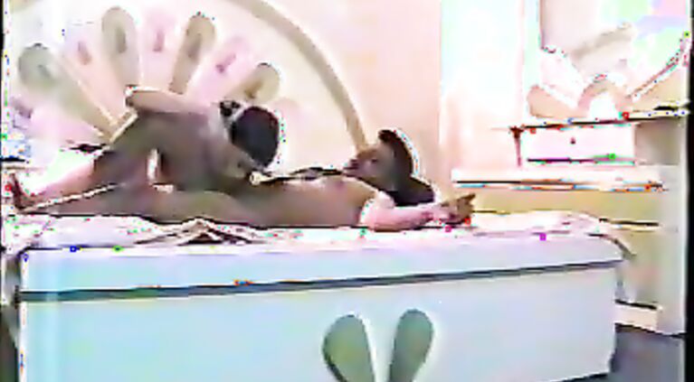 I bet she was so wet when he took her bareback