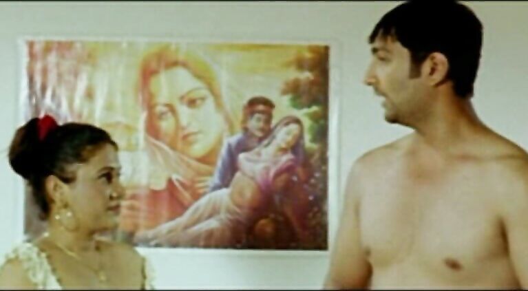Aunty Opening Clothe - Movies.
