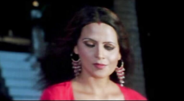 Sapna In Bedroom Red - Movies.