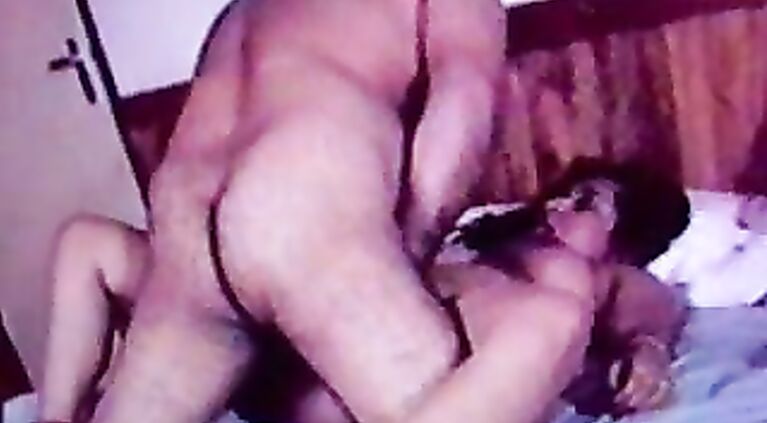 Amateur Pakistani Couple - Movies.