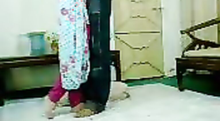 Pakistan couple shahid and sundas from lahore sex scandal.