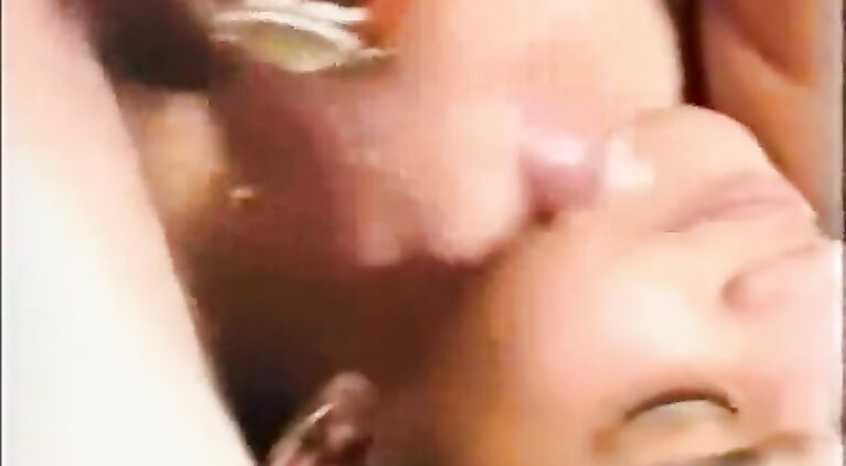 Sexy indian housewife sucking and fucking her boss in office to get bonus.