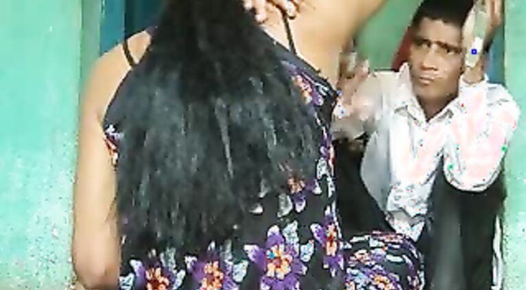 Barber Shaving Desi Aunty - Movies.