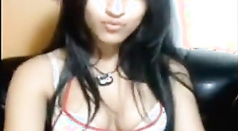 Avantika hot college girl exposed by bf.