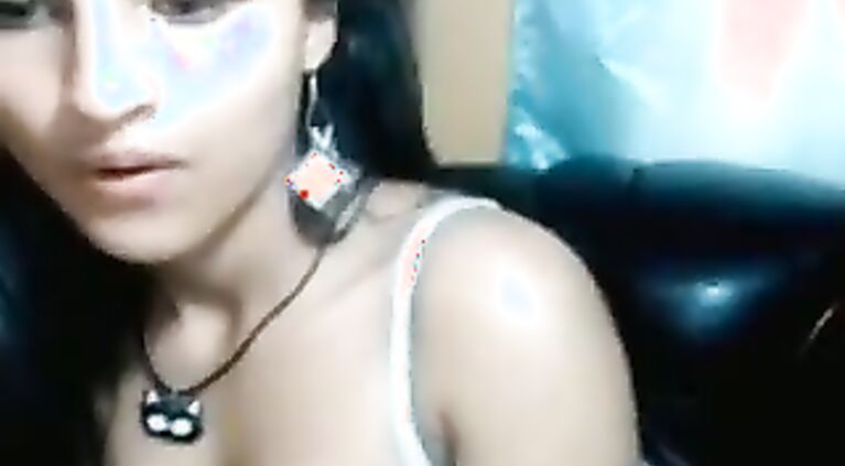 Avantika hot college girl exposed by bf.
