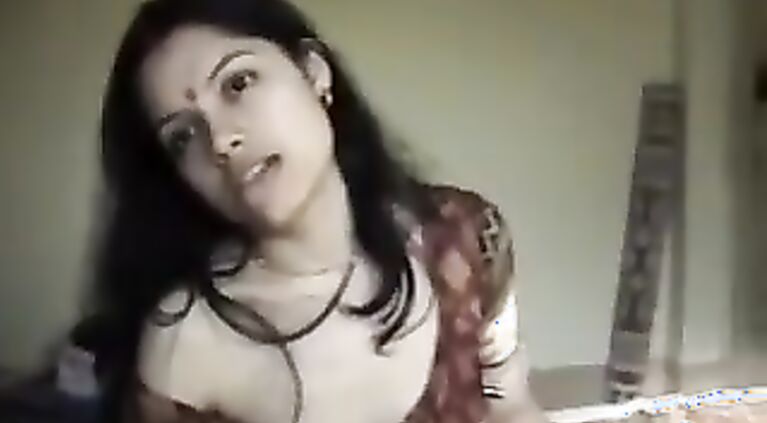Beautiful Typical Girl Enjoying With Ex-Lover Homemade HD Video.