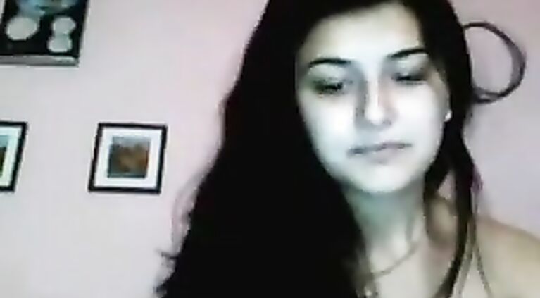 Gorgeous babe Nishi hot show on cam.