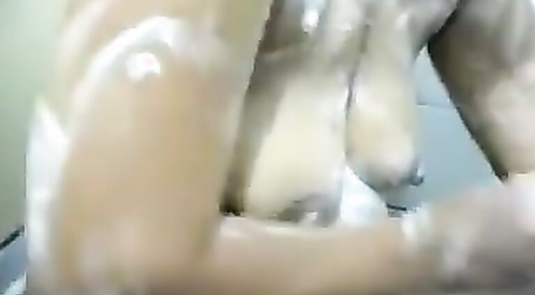 Indian gujju bhabhi bathing.