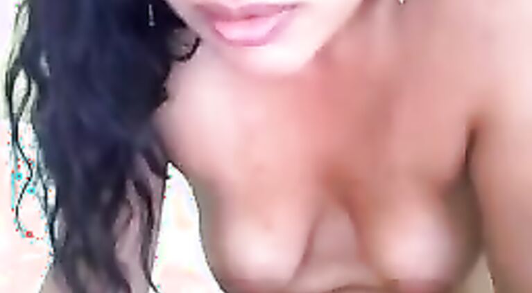 A beautiful blonde for a beautiful blowjob Very sensual