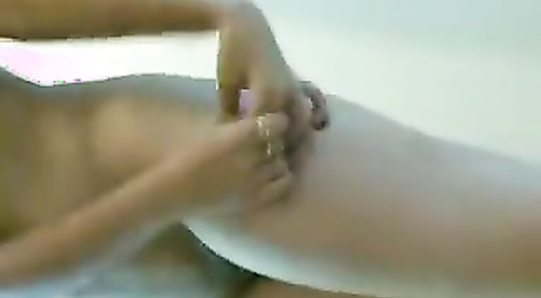New AXIS Bank Girl Scandal 4 of 12 Cock Sucking.