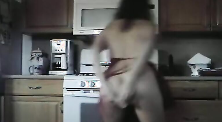 Sexy House Wife Selfemade MMS.