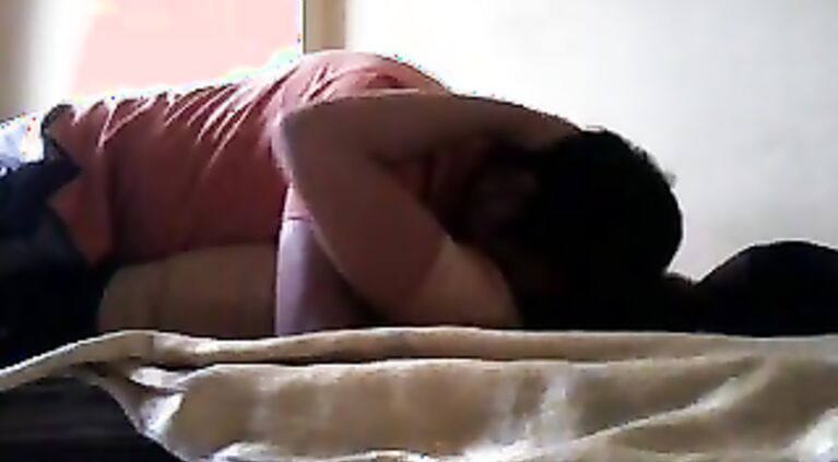 Desi GF pussy licked and fucked at home.