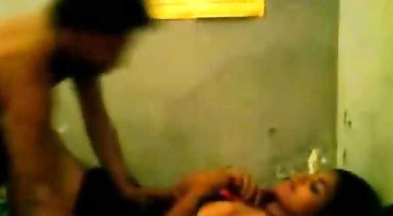 Homemade Desi teen couple.