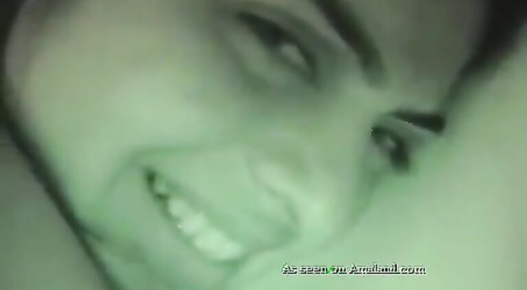 Young Indian lovers private video.