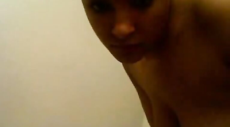 yeahh i like her so much search for her bout month haha