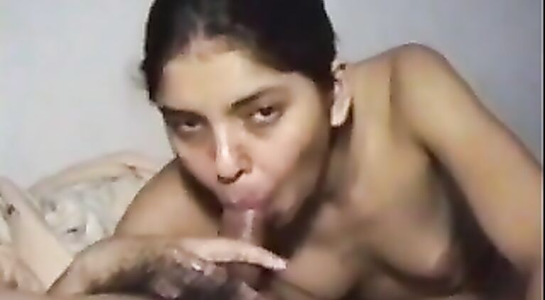 Lovely hairy pussy, I would like to eat and fuck her myself